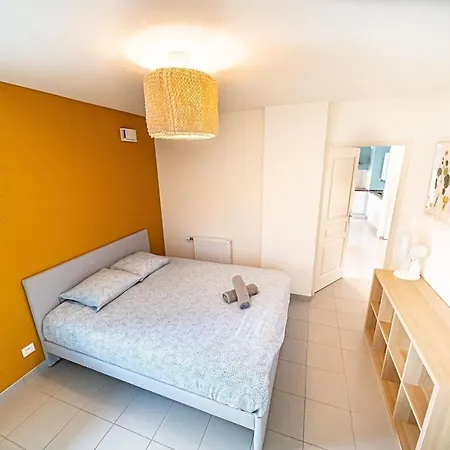 Le Venissieux-Spacieux 4 Pers Avec Balcon Parking Exterior foto
