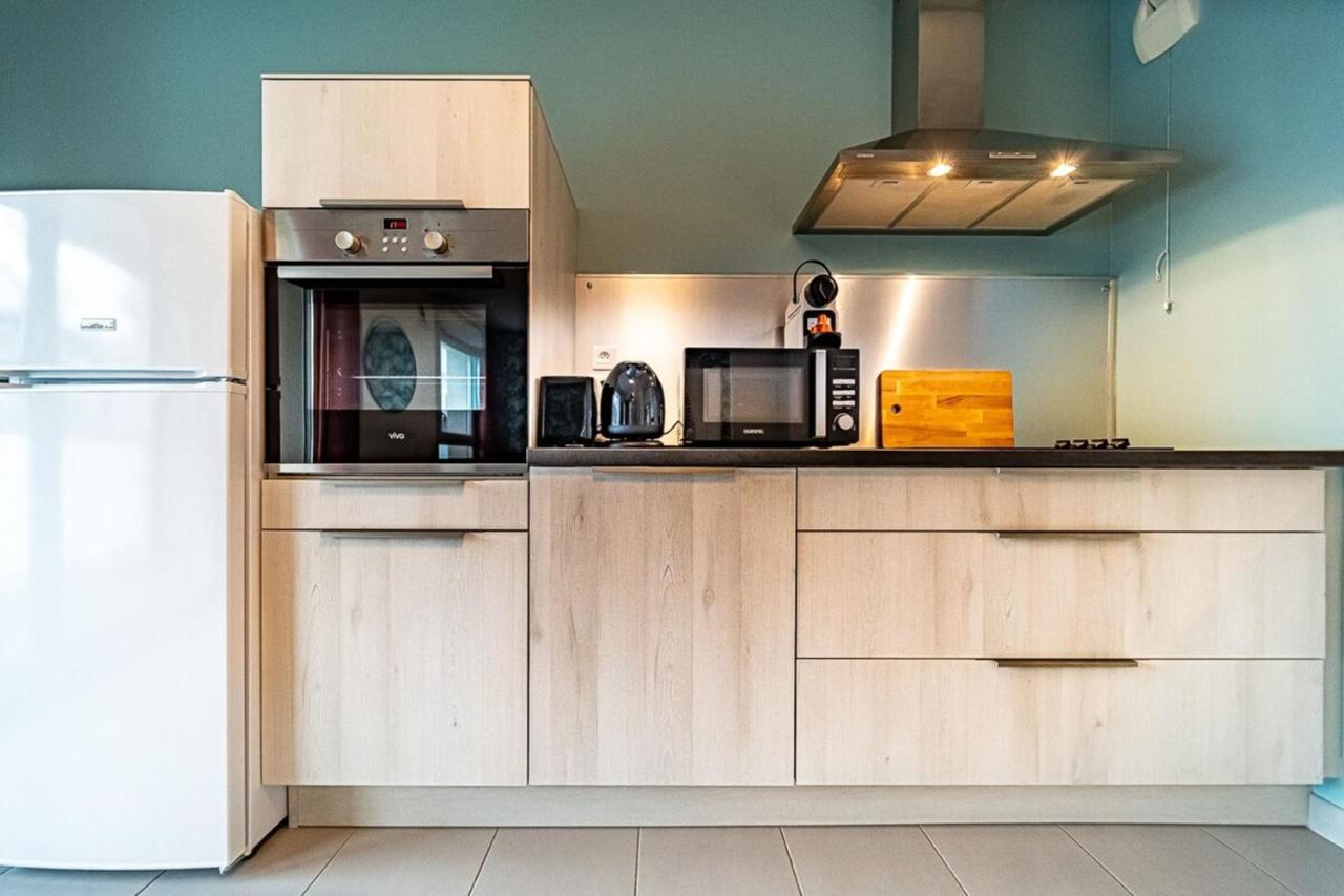 Apartment Le Venissieux-spacieux 4 Pers Avec Balcon Parking Venissieux