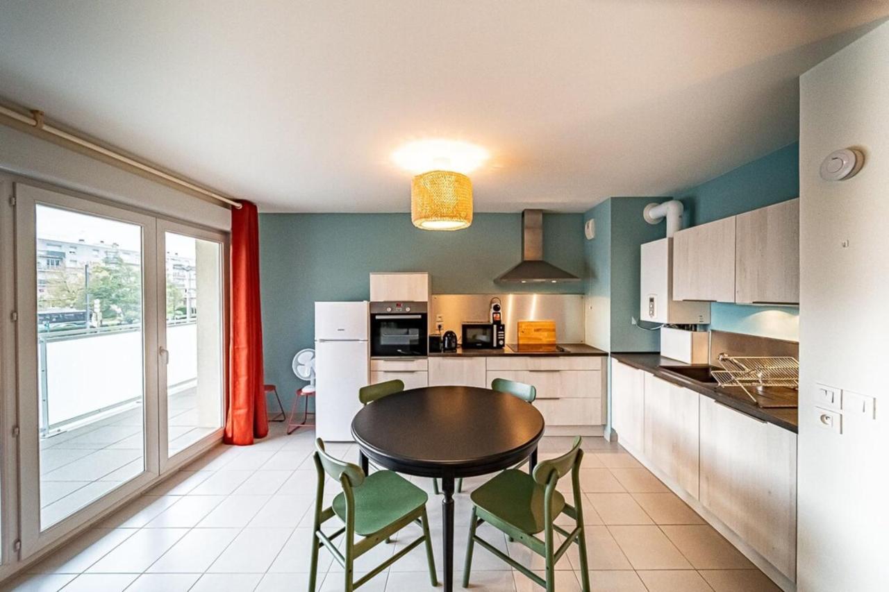 Le Venissieux-spacieux 4 Pers Avec Balcon Parking Apartment Venissieux